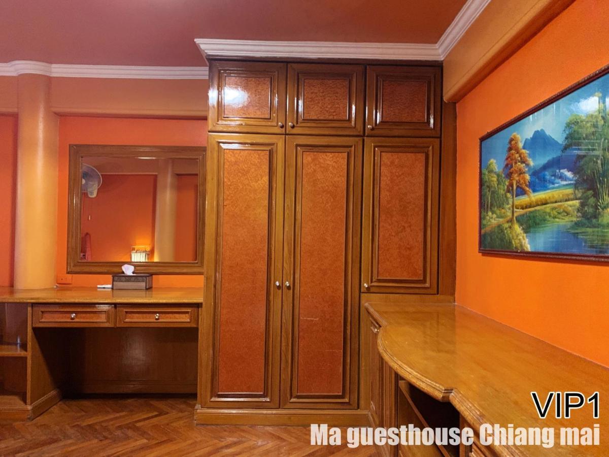 Ma Guesthouse Chiang Mai Bagian luar foto