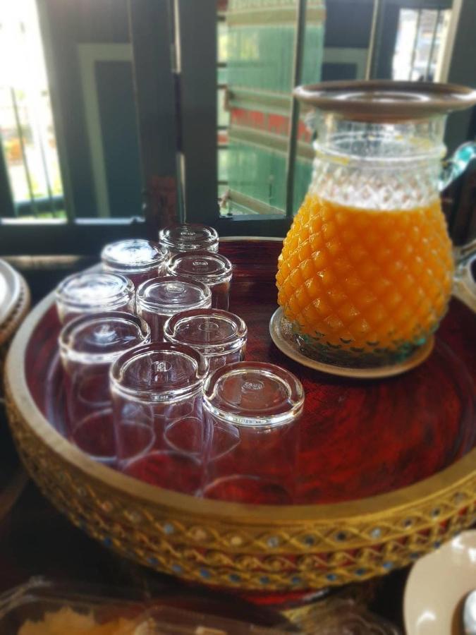 Ma Guesthouse Chiang Mai Bagian luar foto