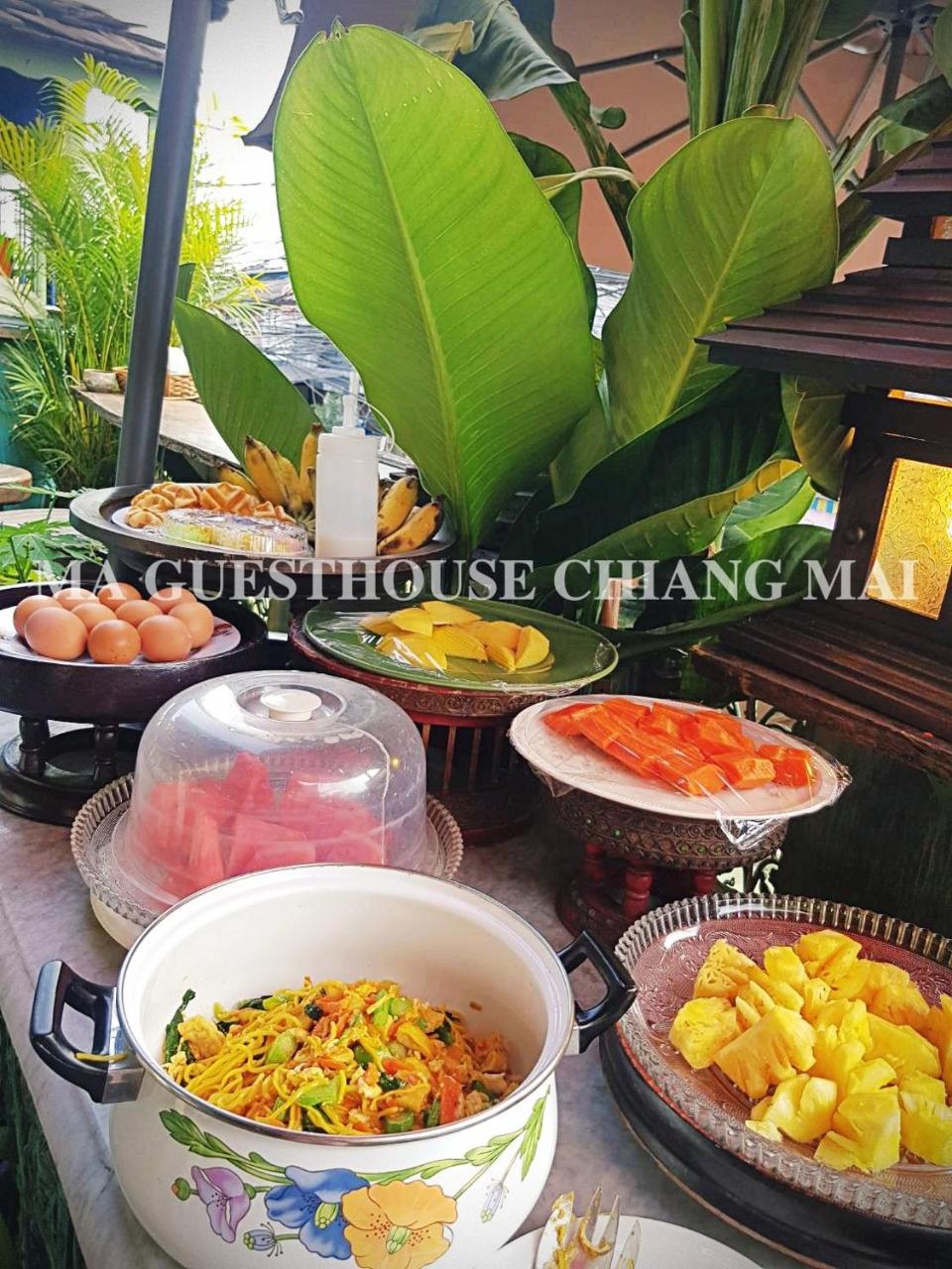 Ma Guesthouse Chiang Mai Bagian luar foto